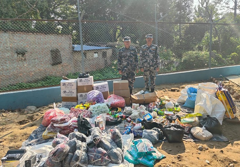 कञ्चनपुरमा भन्सार छलीका २ लाख ७३ हजारका सामान बरामद